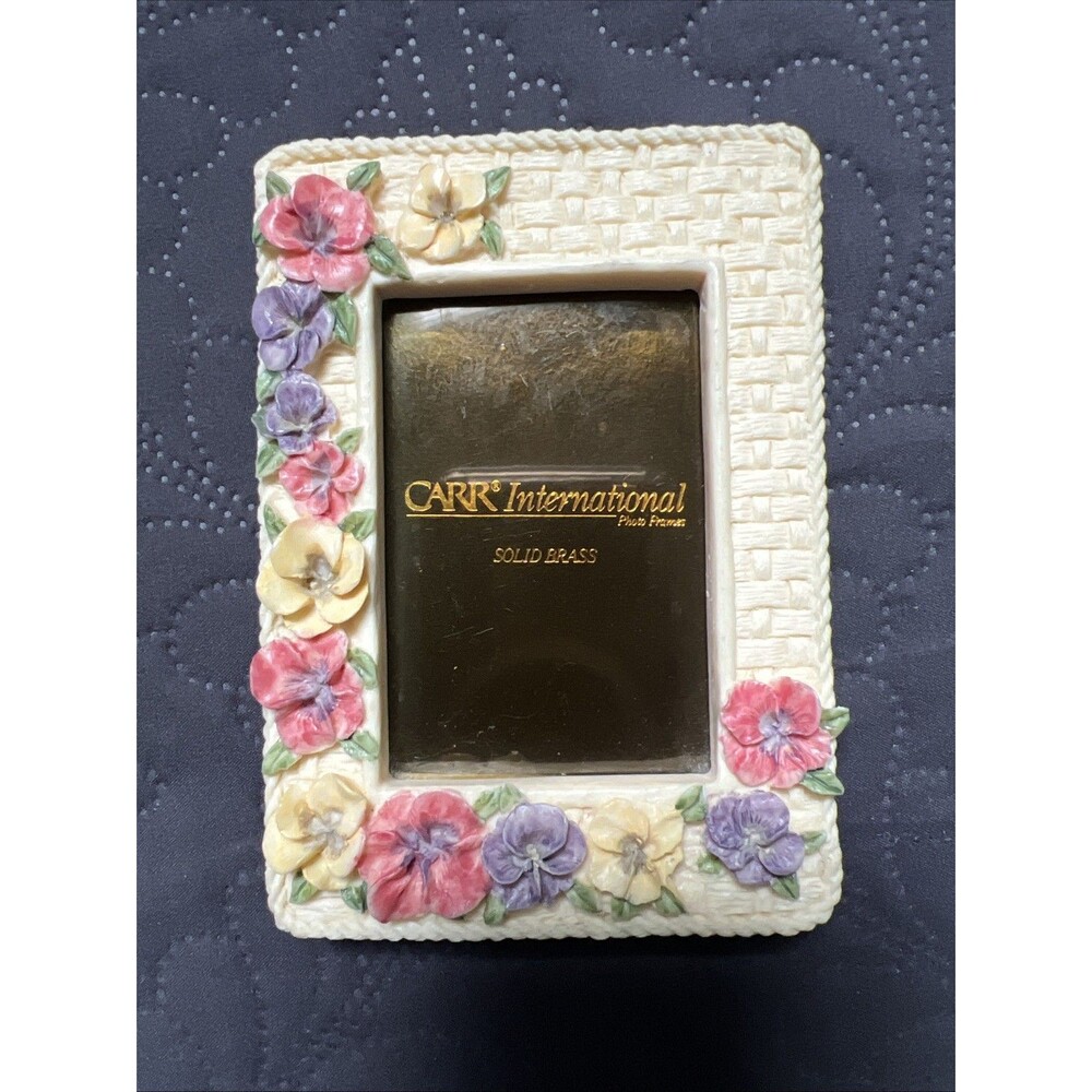 CARR International Resin Floral Photo Frame 3.5"x 5" Freestanding Easel Vintage